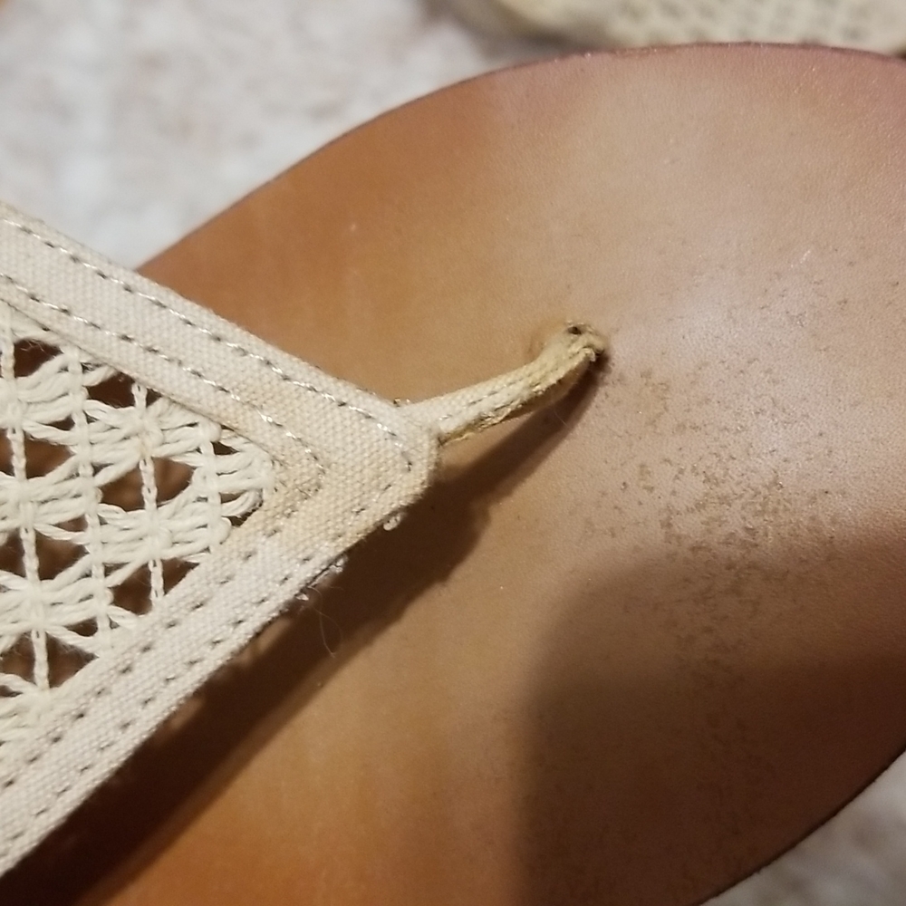 Sandles - Picture 4 of 4